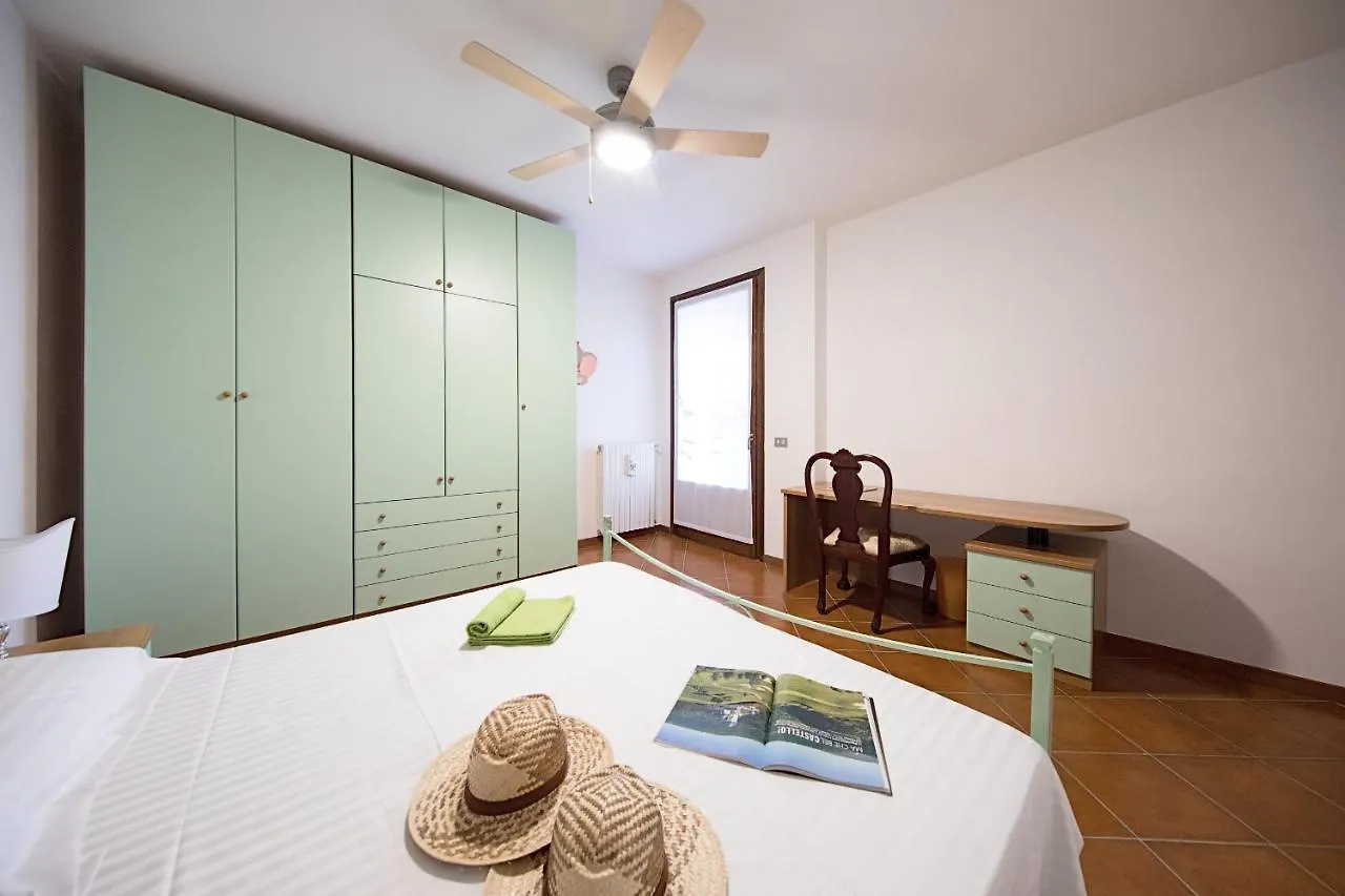 Le Ortensie 1 Apartment By Wonderful Italy Soiano Del Lago Italie