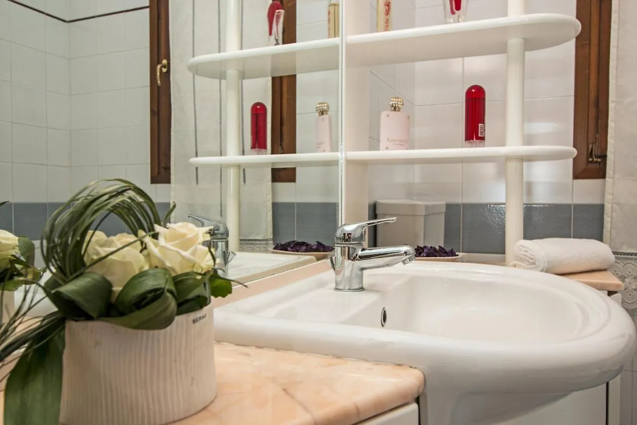Le Ortensie 1 Apartment By Wonderful Italy Soiano Del Lago 0*,  Italie