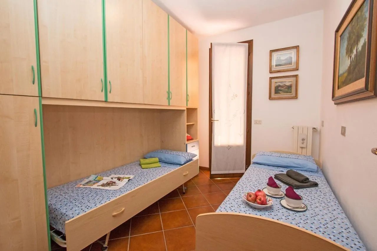 Le Ortensie 1 Apartment By Wonderful Italy Soiano Del Lago Italie
