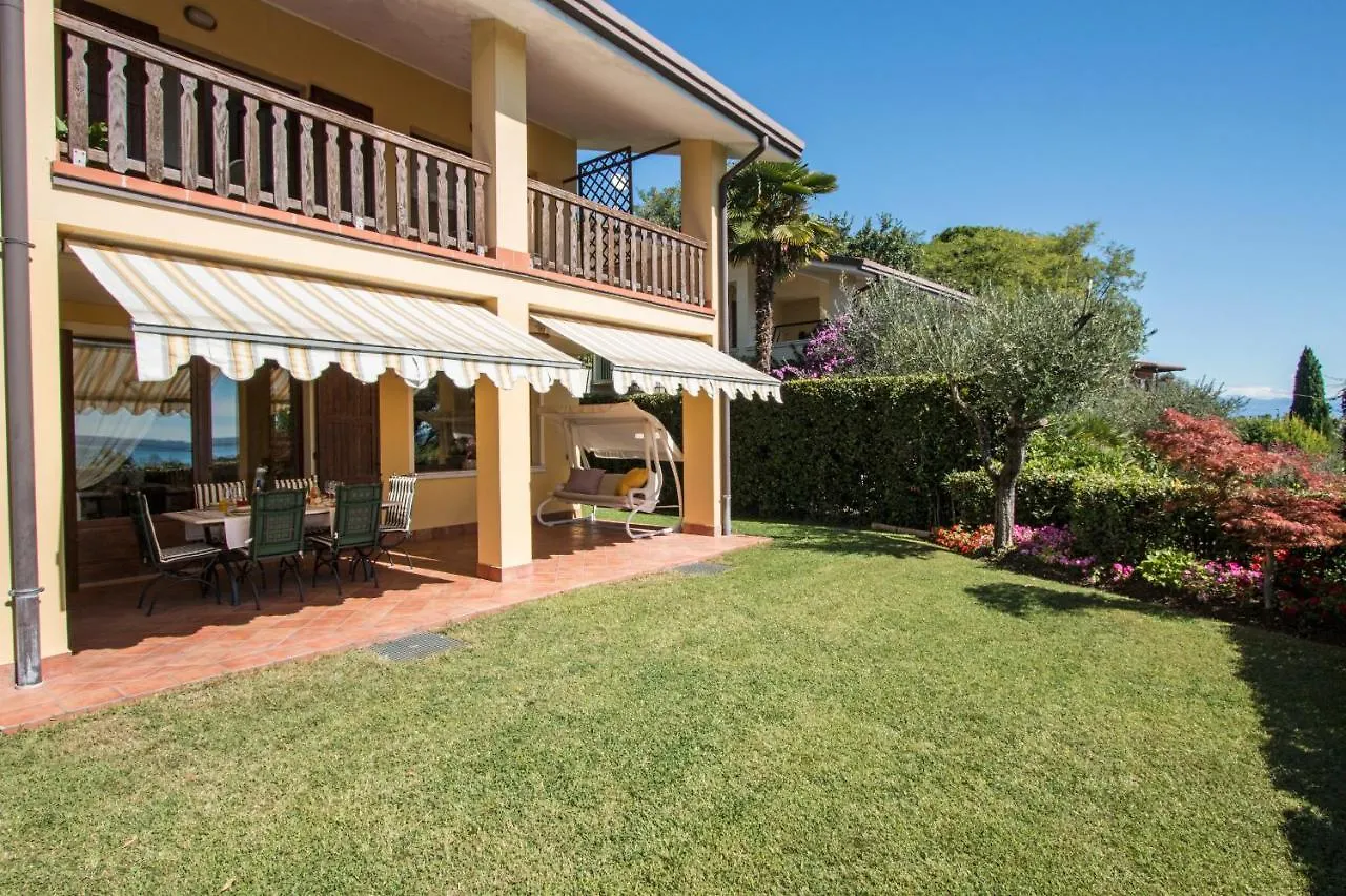 Le Ortensie 1 Apartment By Wonderful Italy Soiano Del Lago Italie